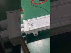 Éclairage à haute efficacité à l'épreuve des explosions 2x4 2700K-6500K