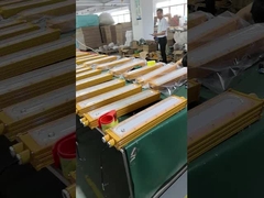 SMD2835 Lumière linéaire résistante aux explosions 5500-6500K Lumière linéaire résistante aux explosions AC100-265V