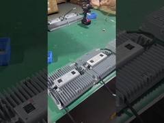 120lm/w IP66 Grille LED Éclairage de stade 90° Angle de l'objectif