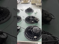 Haute luminosité IP65 100w 150w 200w 300w UFO Led High Bay Light