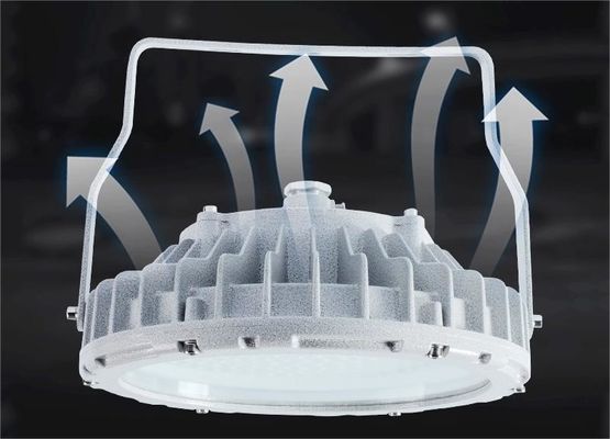 L'éclairage à l'épreuve des explosions en aluminium à LED de 150 W est équipé d'un support de baie haute avec IP65 pour les endroits dangereux