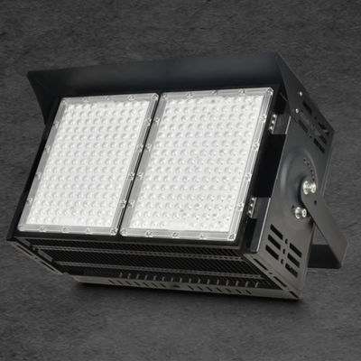 Projecteurs de stade LED 600W IP66 en alliage d'aluminium pour sports de plein air