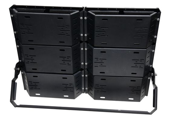 1200W IP66 LED Flood Light avec une durée de vie de 50 000 heures pour l'éclairage de stade à mât élevé