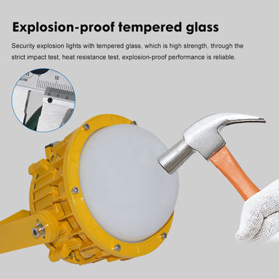 Projecteur LED antidéflagrant ATEX IP65 Étanche pour entrepôt avec une durée de vie de 50 000 heures et une efficacité énergétique