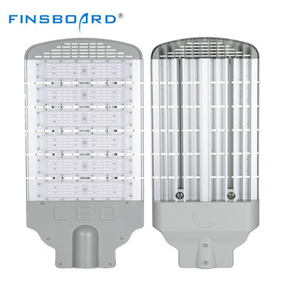 SMD3030 Garden Road Highway LED Street Light à haute transmission