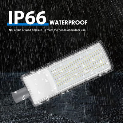 120LM/W IP66 étanche à l'eau en aluminium moulé sous pression LED Street Light pour l'éclairage extérieur de la route