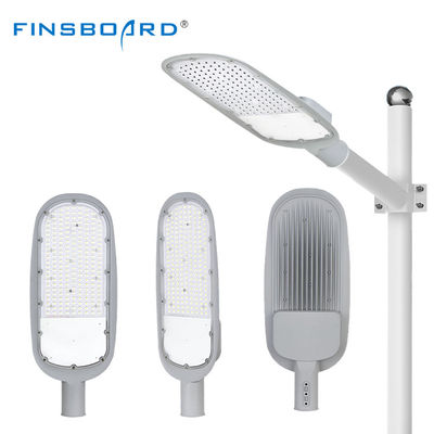 Éclairage de rue LED à haute efficacité de 120lm/W avec étanchéité IP66 et haute tension AC85-265V pour l'éclairage extérieur d'autoroute