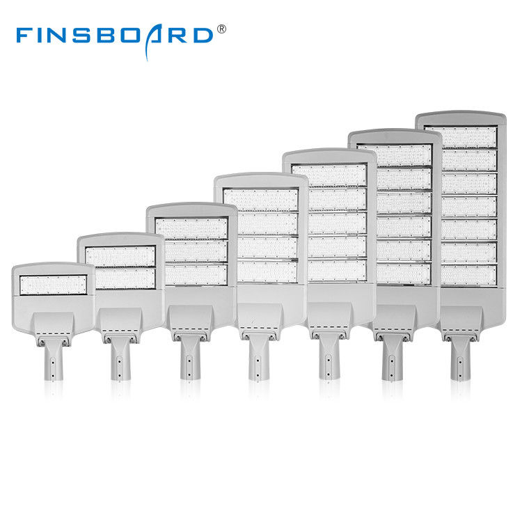 Éclairage de rue LED modulaire 50W-420W avec conception imperméable à l'eau IP65 pour les autoroutes et l'éclairage extérieur