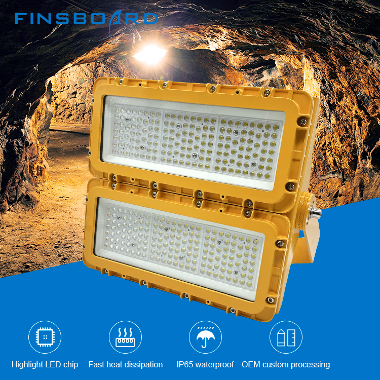 Atelier d'usine Éclairage antidéflagrant à LED en verre trempé d'aluminium 150W 300W 600W