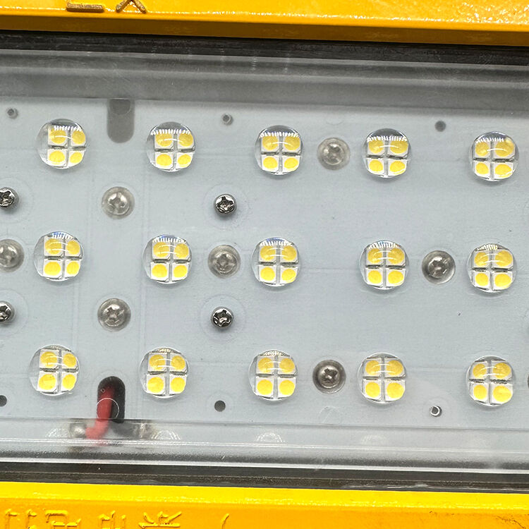 600W LED étanche à l'explosion Lumière de crue Smart Radar micro-ondes Sensor de détection de mouvement Économie d'énergie IP66