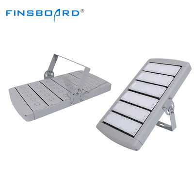 3000K/4000K/5000K/5700K Éclairage de stade LED à haut rendement IP65 étanche