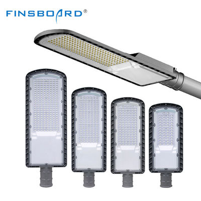 AC85-265V 3000K à 6500K Haute luminosité LED Street Light Économie d'énergie durable et stable