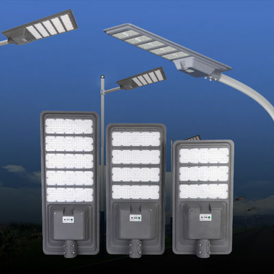 Lampe de rue intégrée 400w 600w 800w extérieure tout en un lampadaire solaire LED
