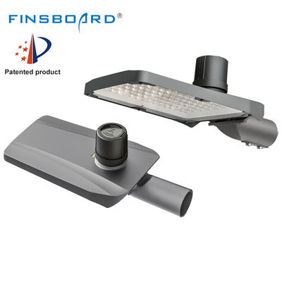 Facile d'installation pilote amovible unique Ip66 en aluminium 60w 100w 150w 200w contrôle de la lumière intégré lampe de rue LED